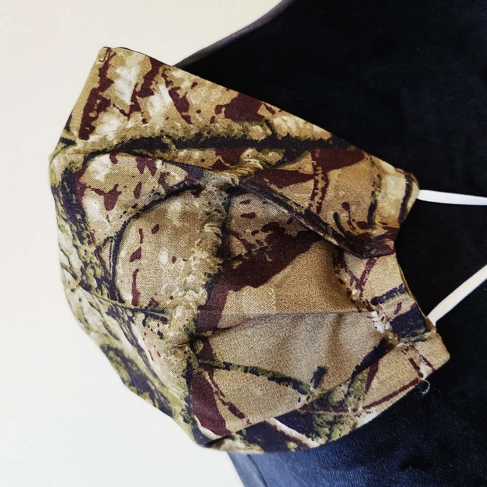 🚫SOLD🚫🌟Sparkle🔄Camo Reversible Face Mask NWT - Picture 2 of 9